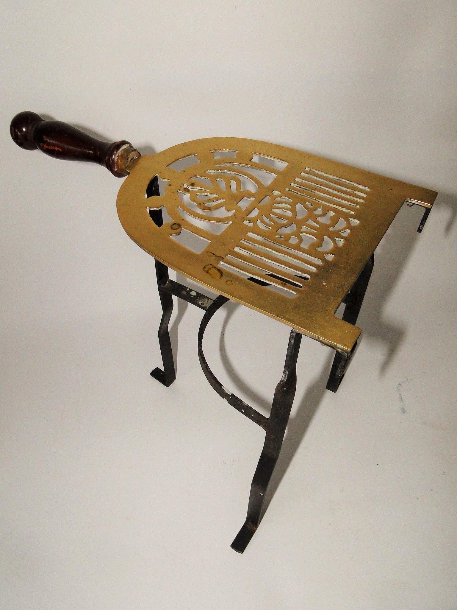 18TH C BRASS AND IRON TRIVET (1 of 3)