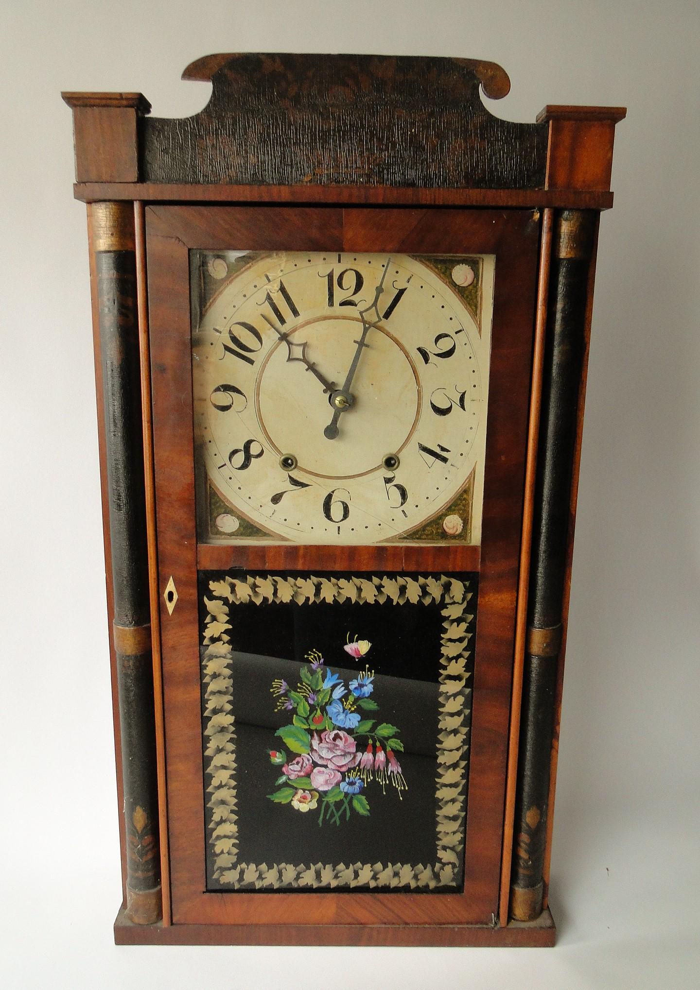 SILAS HOADLEY PILLAR AND SPLAT CLOCK (1 of 2)