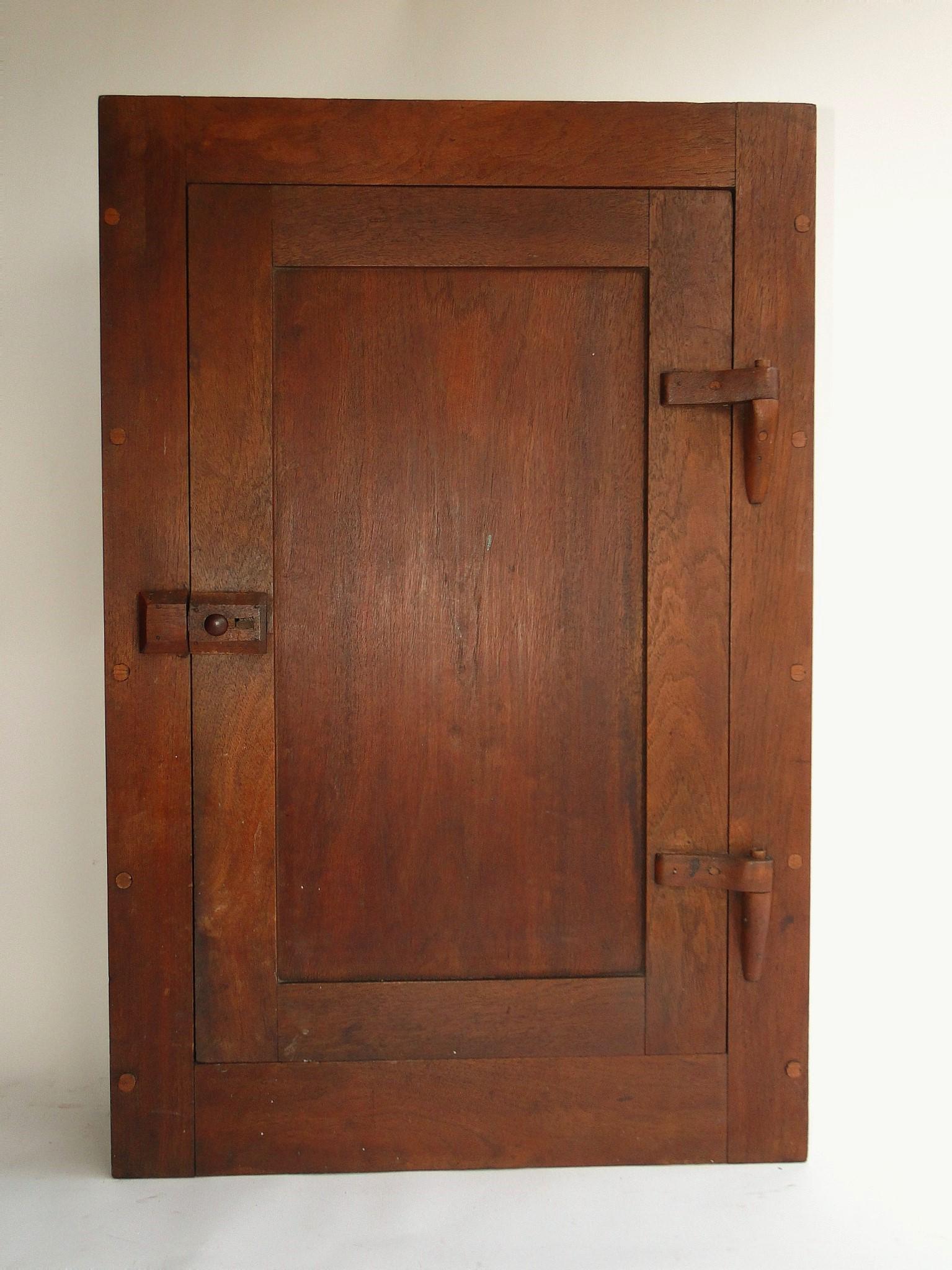 19TH C HANGING CUPBOARD (1 of 6)