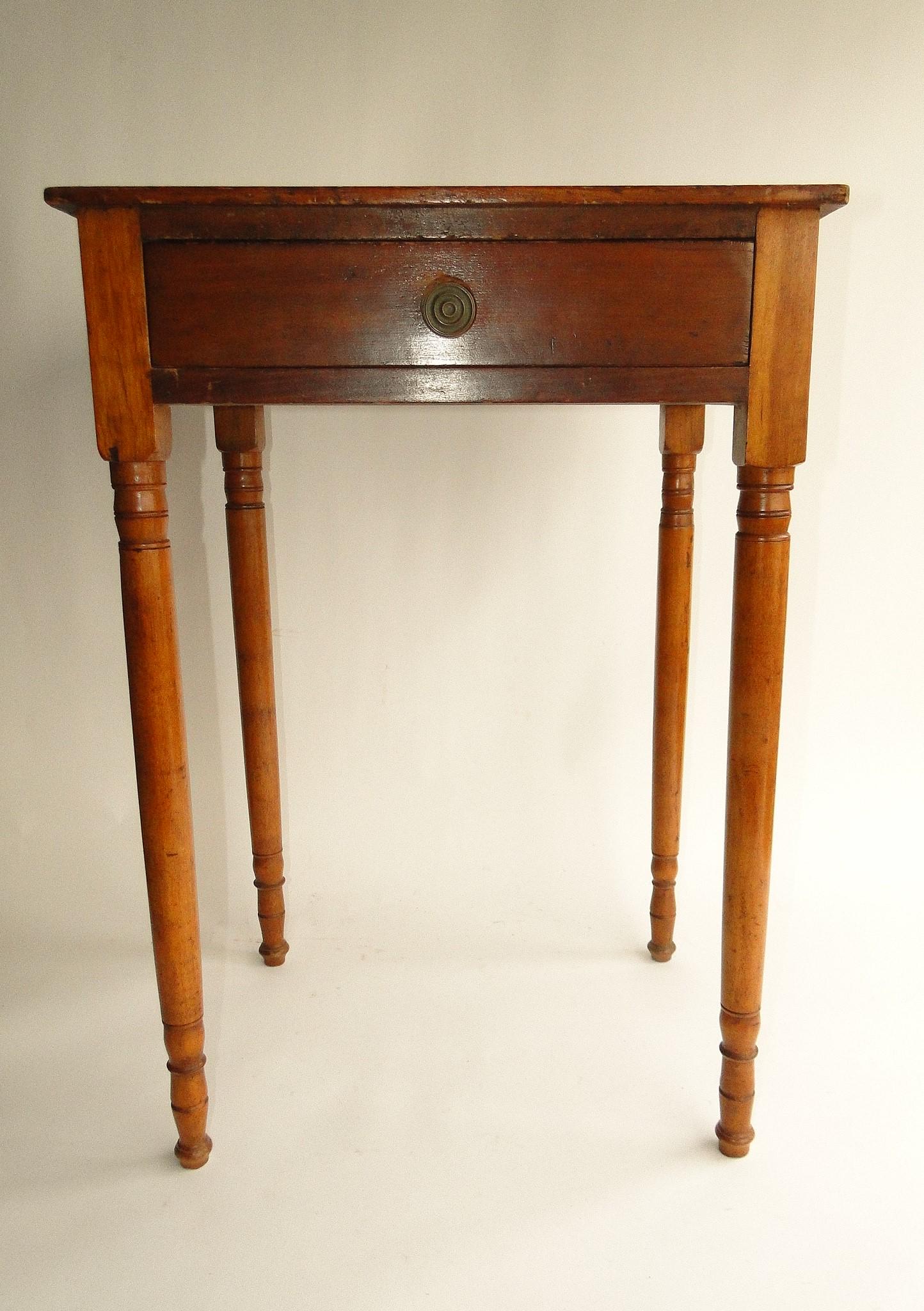EARLY 19TH C ONE DRAWER STAND (1 of 5)