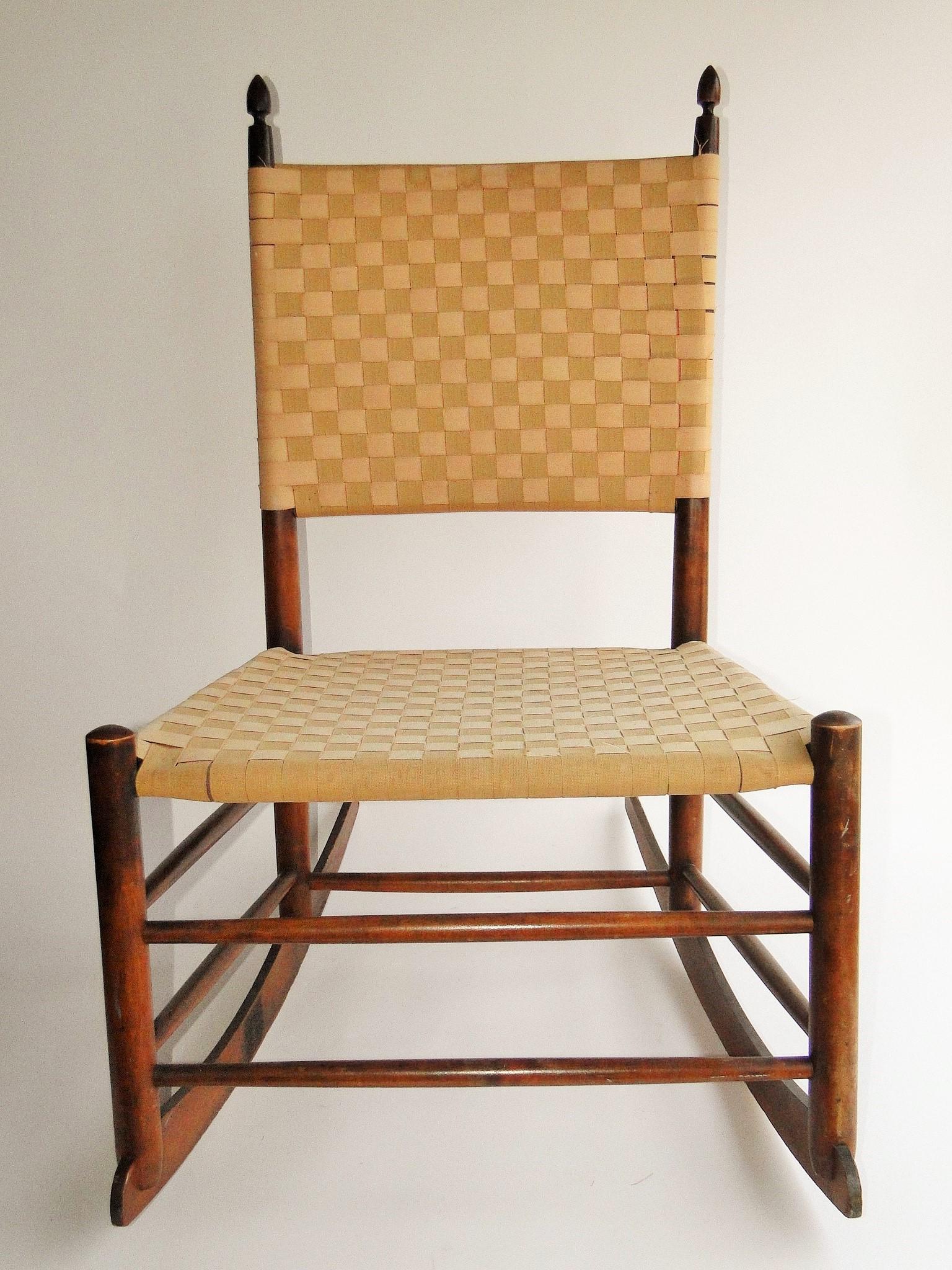 SIGNED #4 MT. LEBANON SHAKER ROCKER (1 of 4)