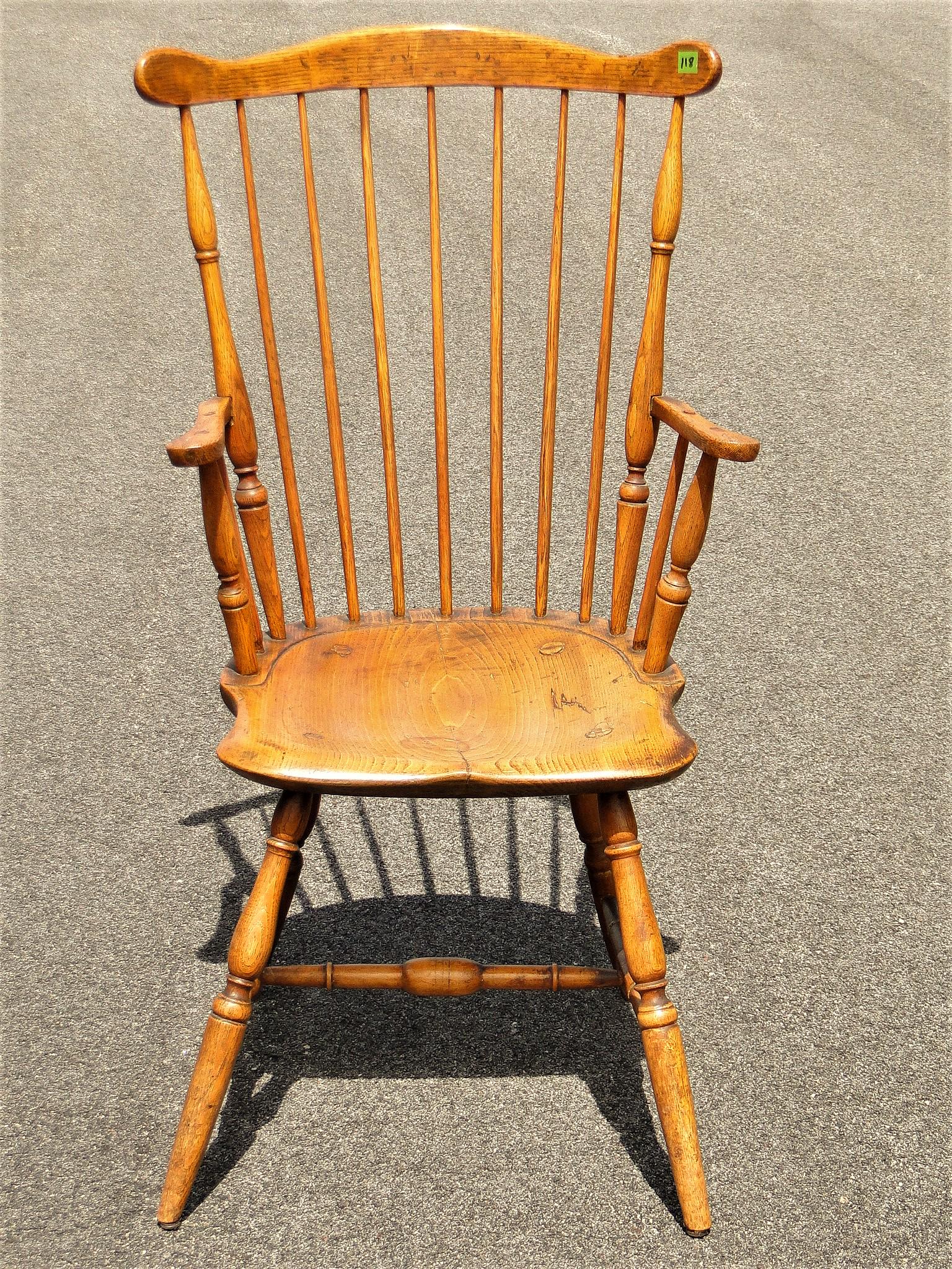 VERY RARE NANTUCKET FANBACK WINDSOR ARMCHAIR (1 of 3)