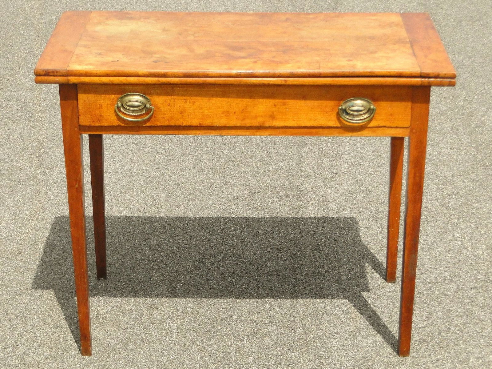 COUNTRY HEPPLEWHITE ONE DRAWER CARD TABLE (1 of 5)