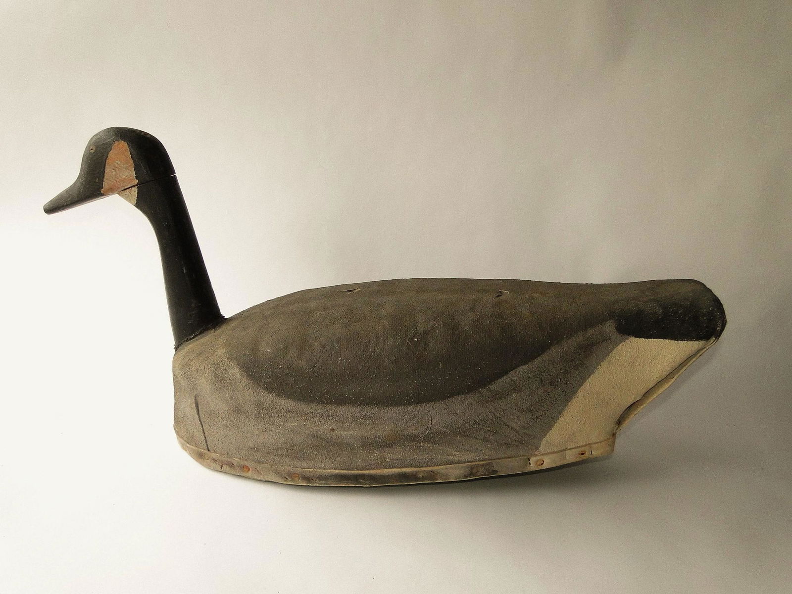 LARGE CANVAS PAINTED GOOSE DECOY (1 of 4)