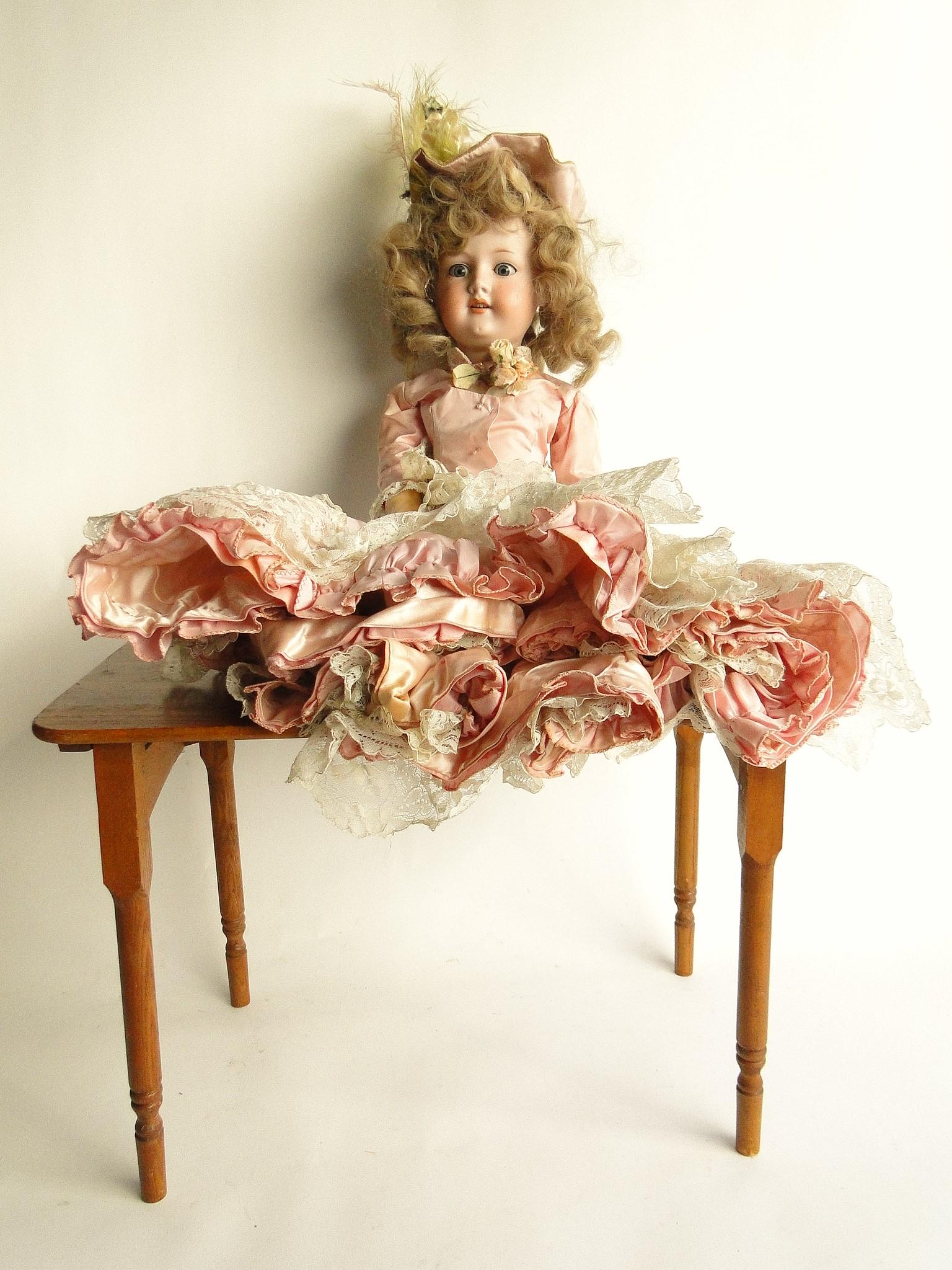 ARMAND MARSIELLE DOLL #390 W/ SM. FOLDING TABLE (1 of 4)