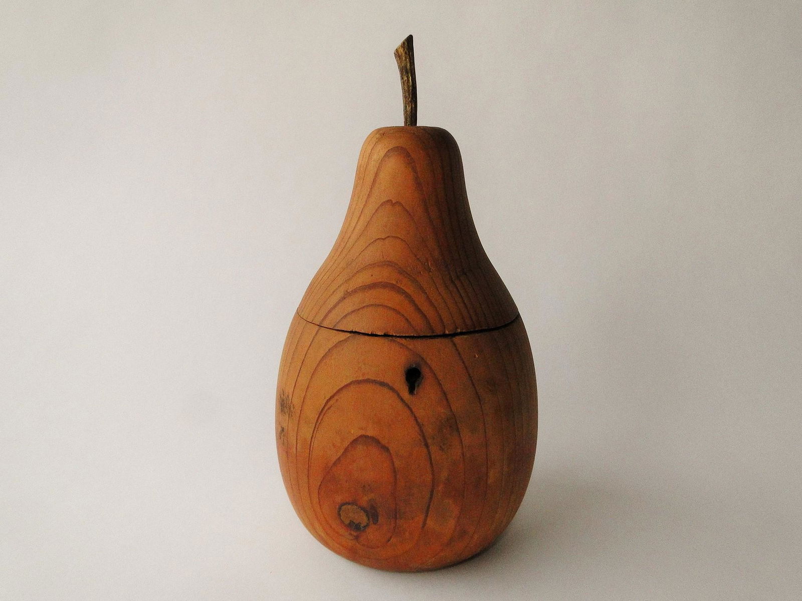 RARE FRUITWOOD PEAR FORM TEA CADDY (1 of 4)
