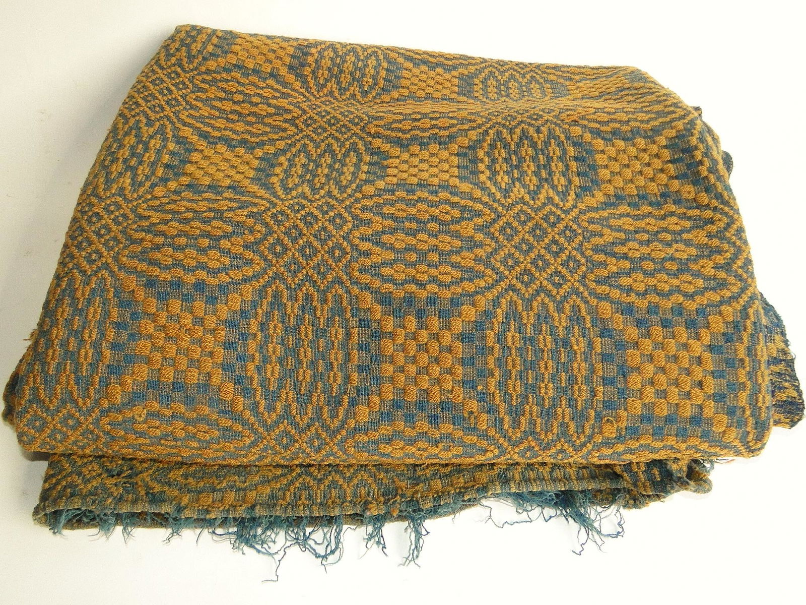 BLUE / MUSTARD COLORED COVERLET (1 of 5)