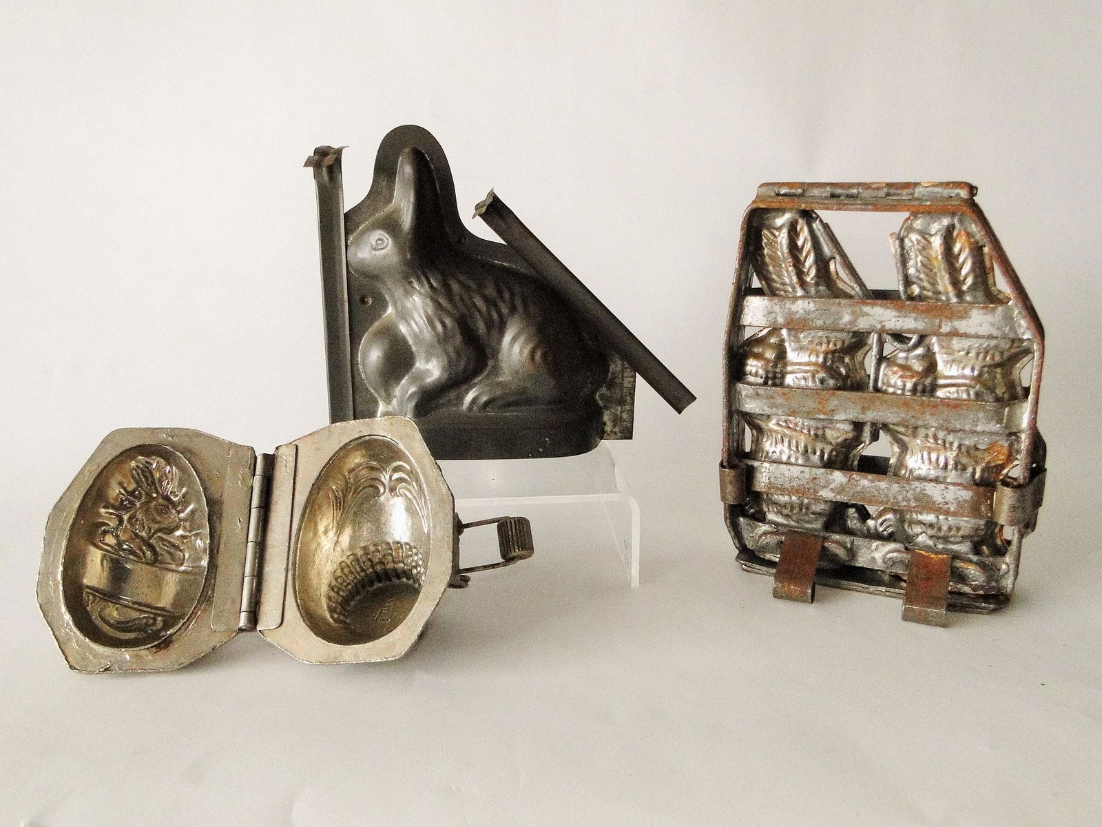 THREE LARGE RABBIT CHOCOLATE MOLDS (1 of 3)