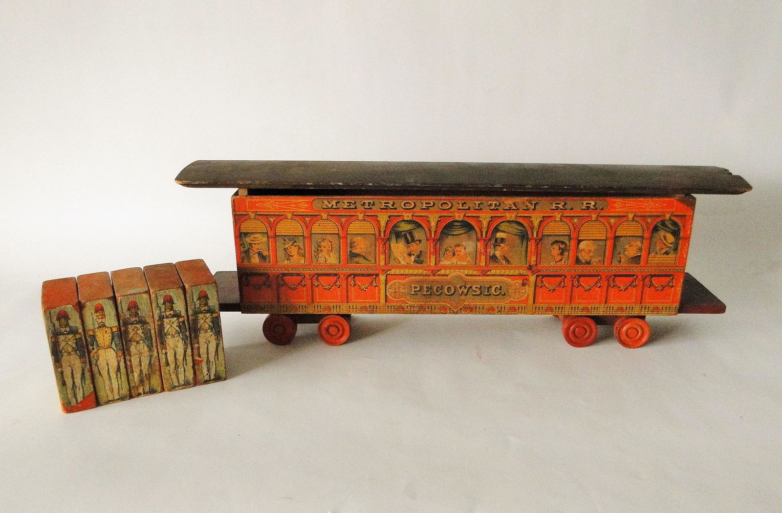 EARLY PAPER LITHO TRAIN CAR WITH BLOCKS (1 of 4)