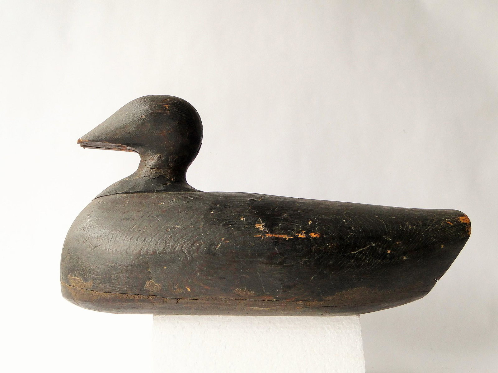 MONHEGAN ISLAND ELDER HEN DECOY: MONHEGAN ISLAND ELDER HEN DECOY