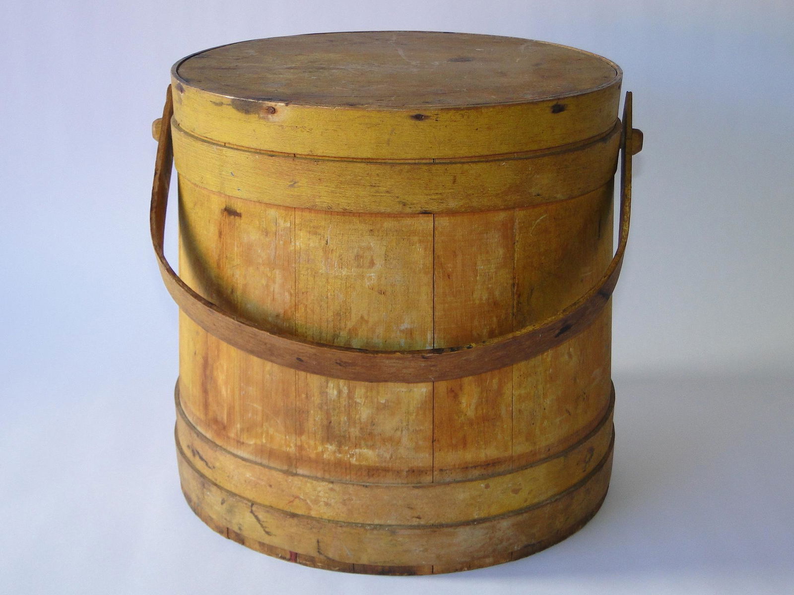 19TH C CHROME YELLOW PAINTED STAVED FIRKIN (1 of 5)