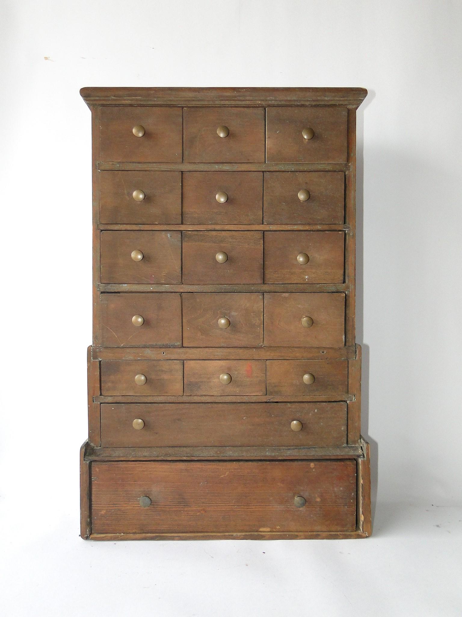 APOTHECARY / SPICE CHEST (1 of 4)