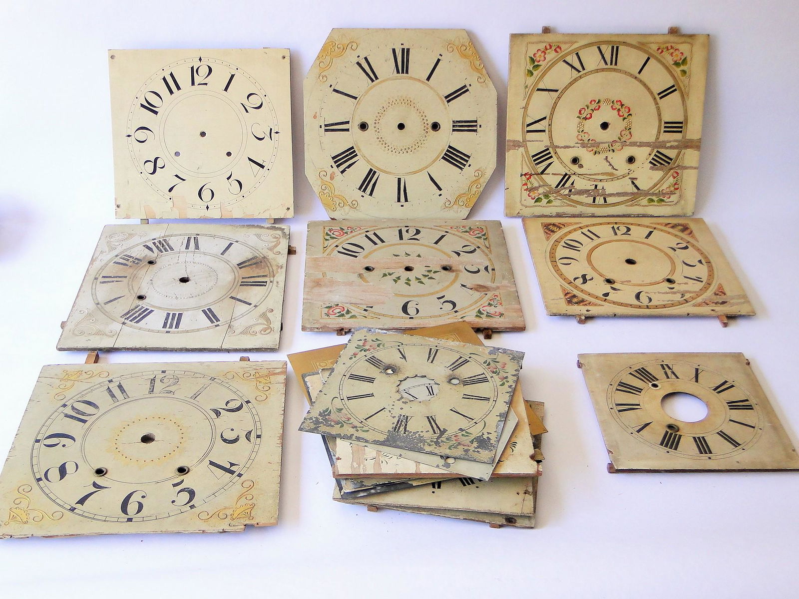 LARGE GROUPING OF AMERICAN CLOCK FACES (1 of 2)