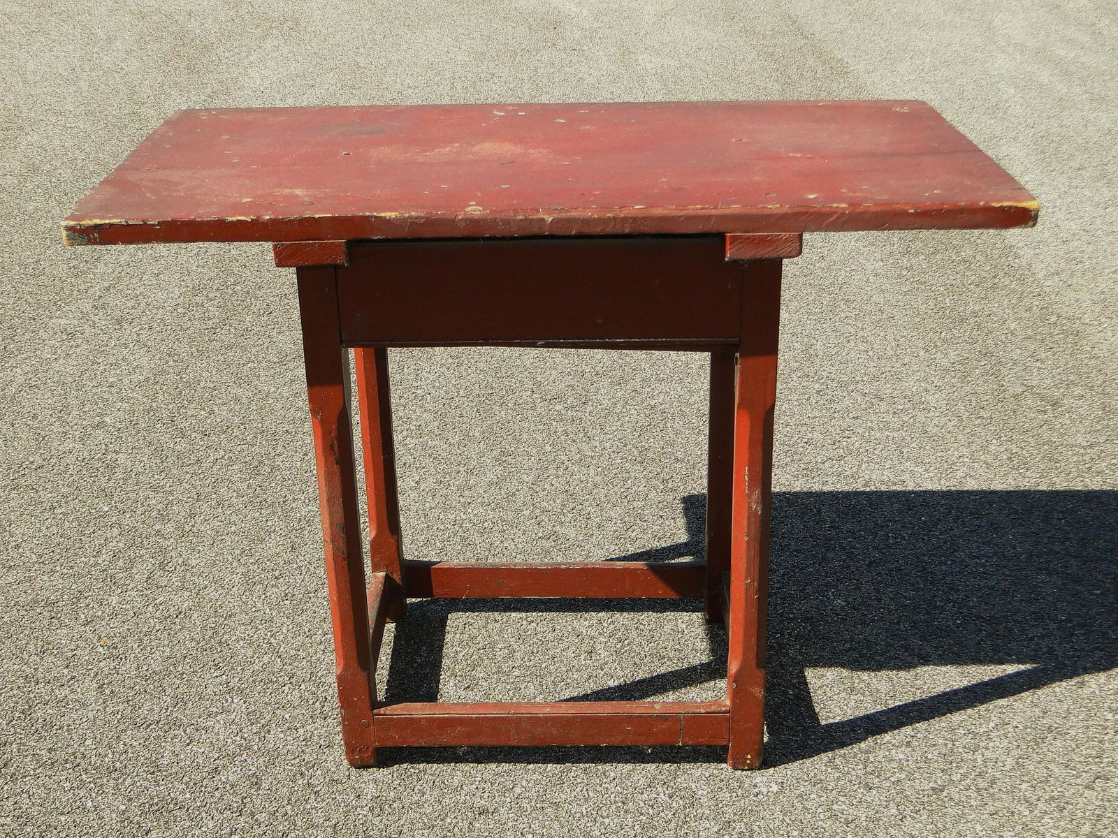 EARLY RED PAINTED TAVERN TABLE (1 of 4)