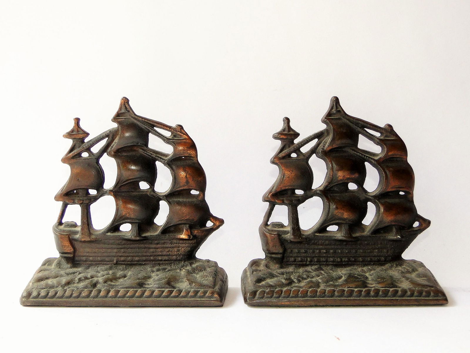 20TH C SAILING SHIP BOOKENDS (1 of 2)