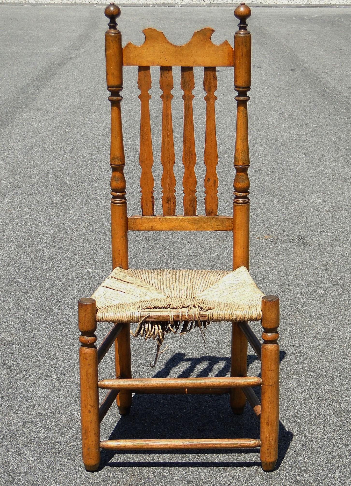 18TH C NH FISH TAIL CREST BANISTER BACK CHAIR (1 of 4)