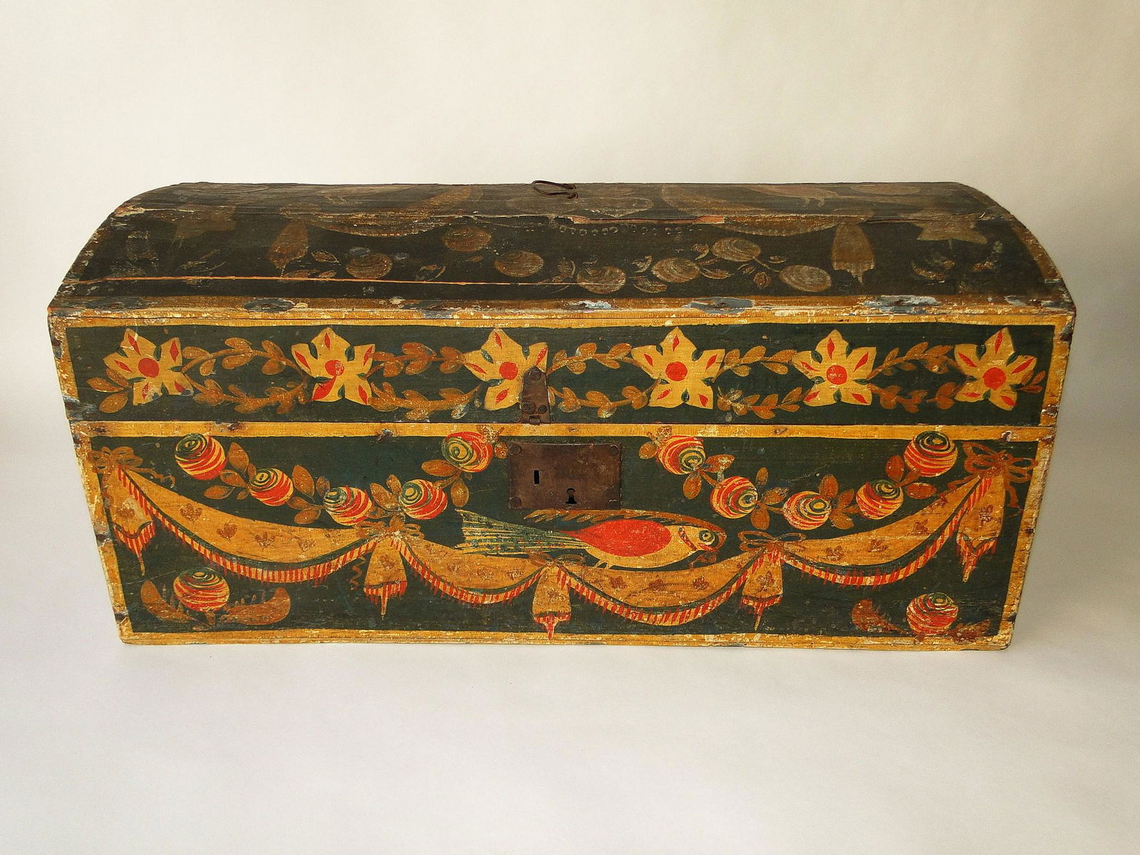 18TH C HAND PAINTED BRIDE'S BOX (1 of 7)