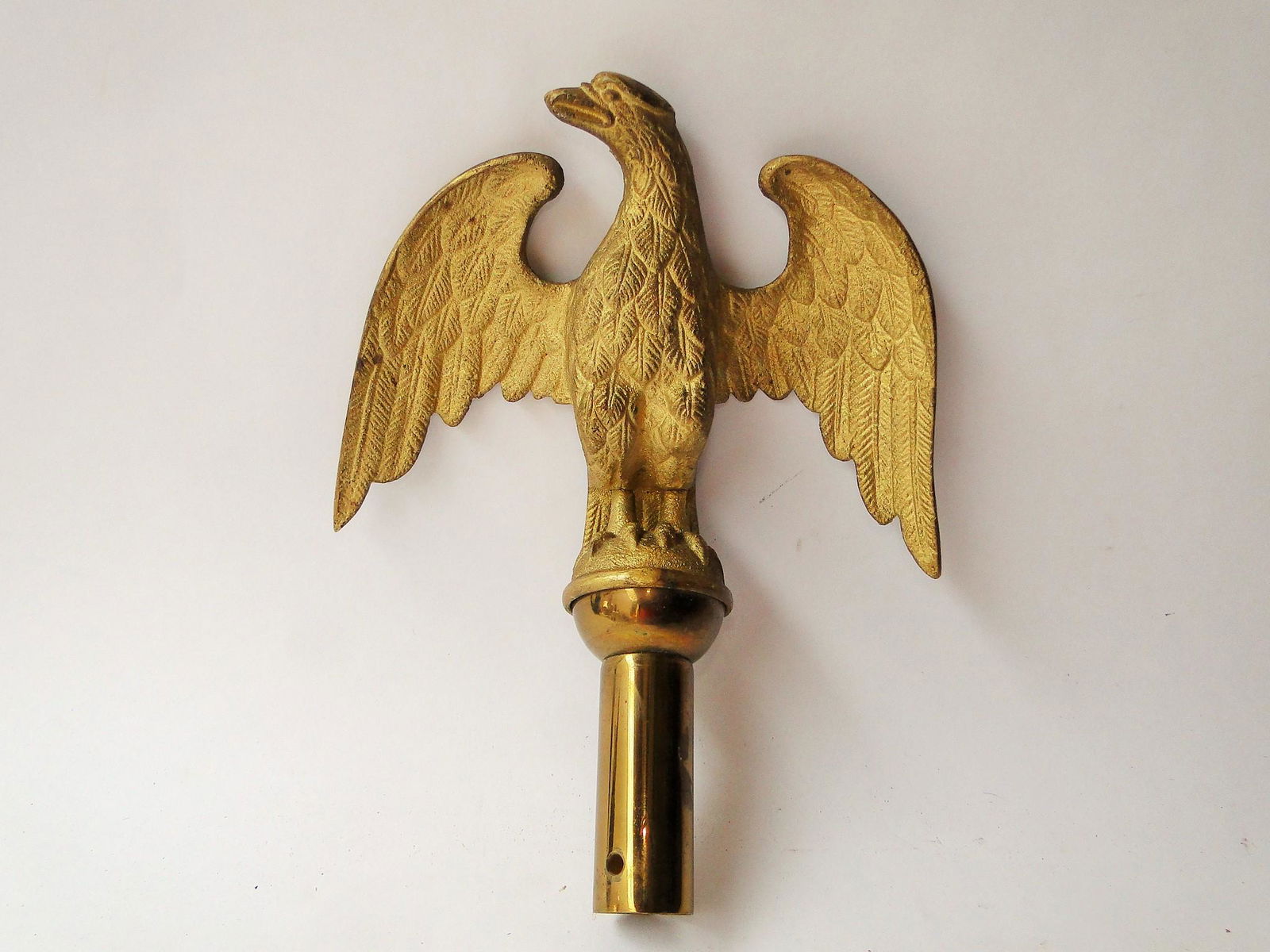 BRASS AMERICAN EAGLE FLAG TOPPER (1 of 3)