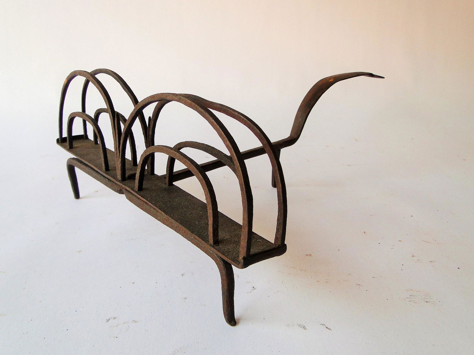 EARLY 19TH C HEARTH TOASTER (1 of 3)