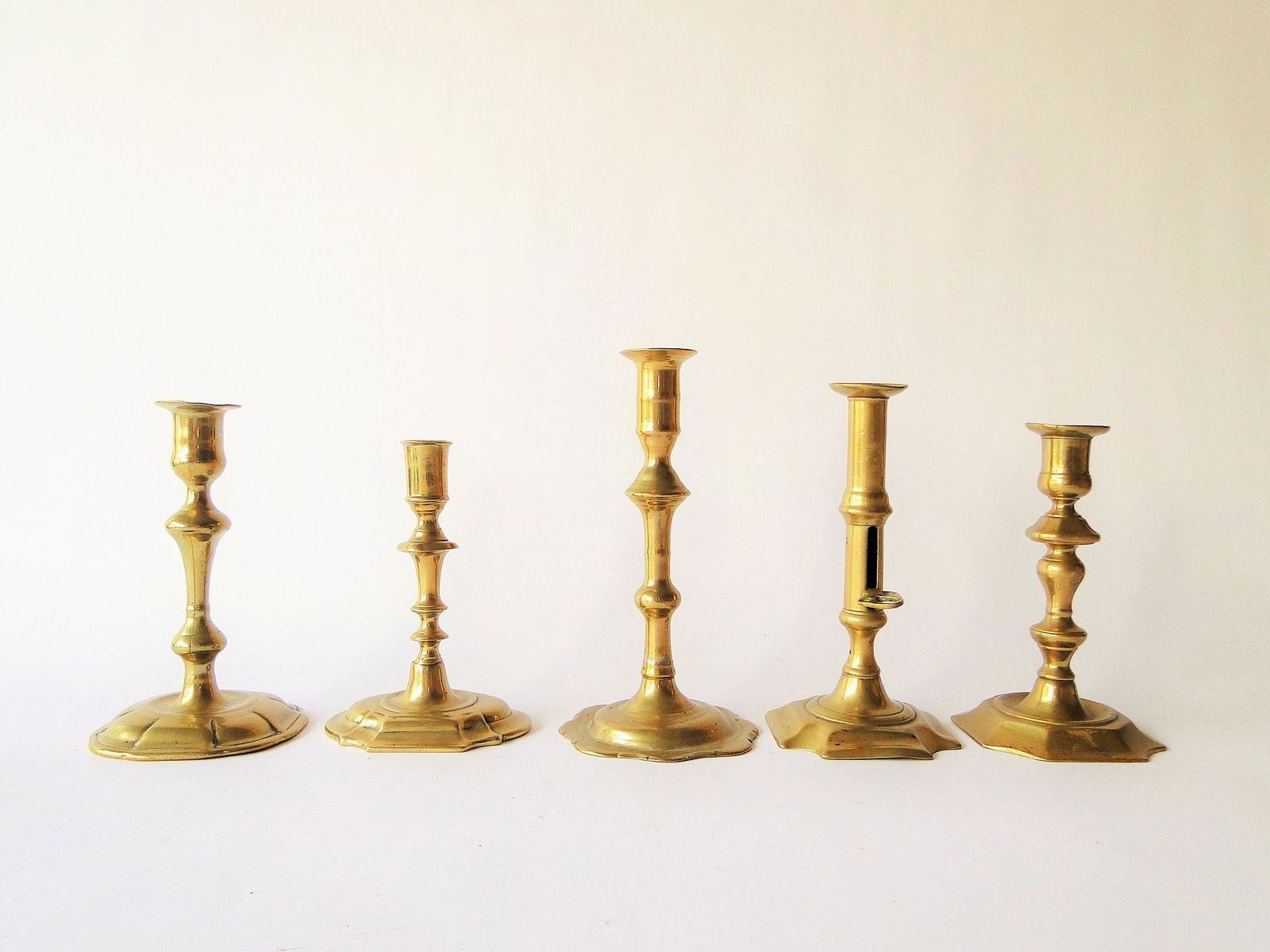 FIVE 18TH C QUEEN ANNE CANDLESTICKS, ENGLISH TAPER JACK (1 of 5)