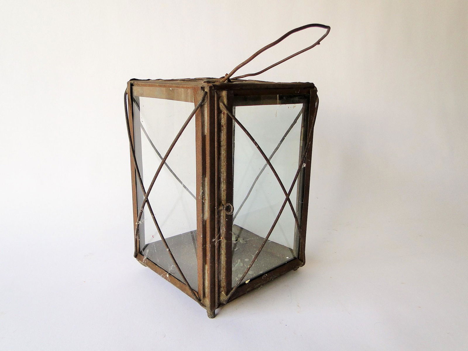 19TH C GLASS AND TIN CANDLE LANTERN (1 of 5)