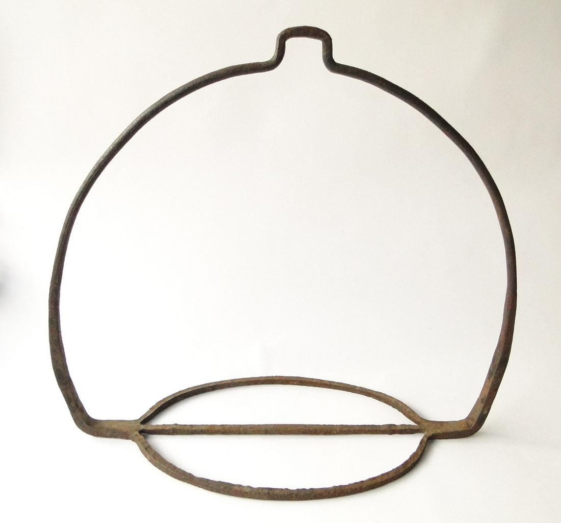 LARGE WROUGHT IRON WARMING SHELF (1 of 3)