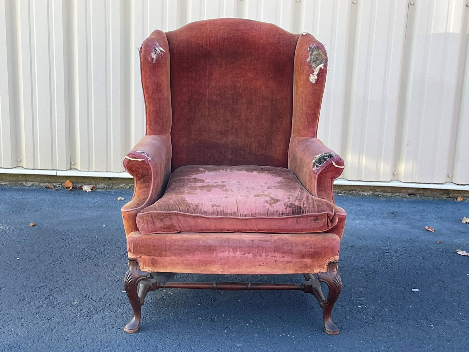 18TH C QUEEN ANNE CENTER STRETCHER WING BACK CHAIR: 18TH C QUEEN ANNE CENTER STRETCHER WING BACK CHAIR, ORIGINAL UPHOLSTERY, 44 X 18.5 SEAT, UNTOUCHED CONDITION