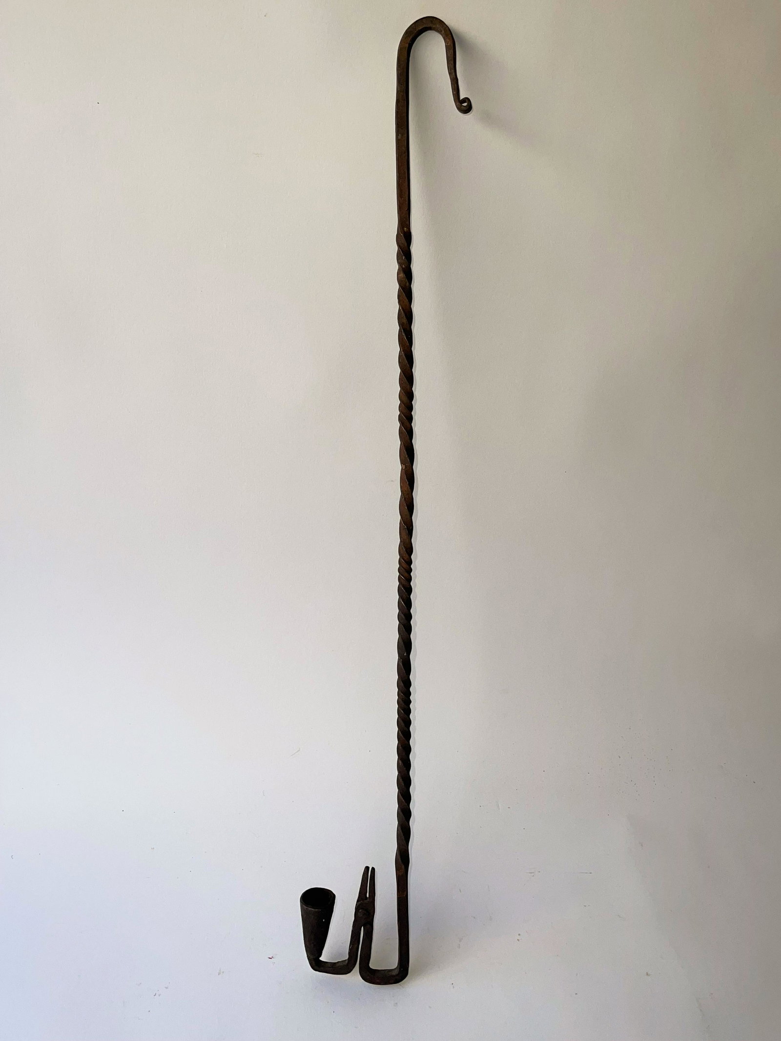 18TH C WROUGHT IRON RUSH LIGHT W/ CANDLEHOLDER (1 of 2)