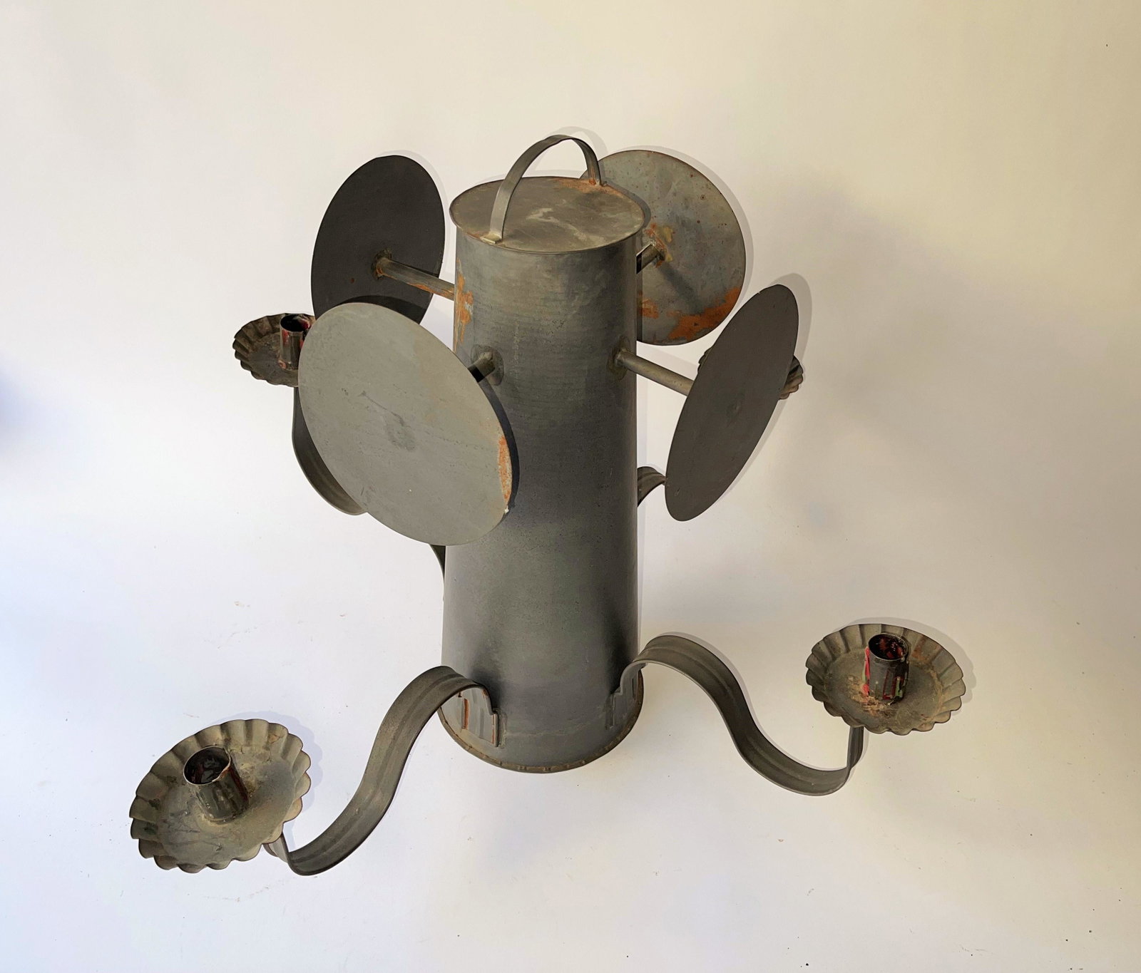 18TH C STYLE TIN FOUR CANDLE CHANDELIER: 18TH C STYLE TIN FOUR CANDLE CHANDELIER