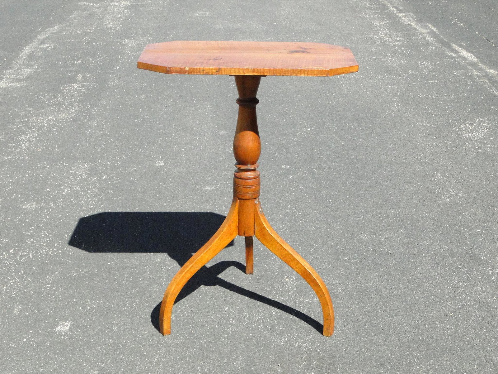 TIGER MAPLE CANDLESTAND: TIGER MAPLE CANDLESTAND, 13 X 20 X 28