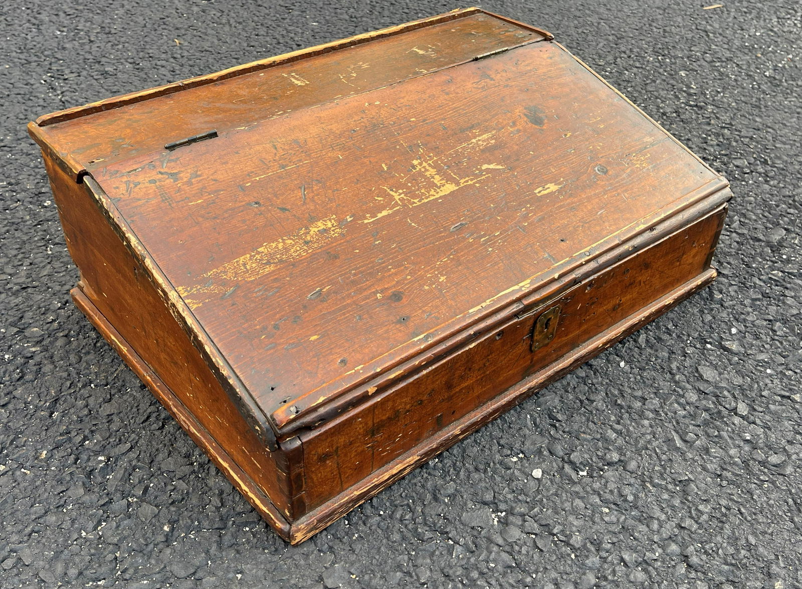 TABLE TOP DESK W/ INITIALS (1 of 3)
