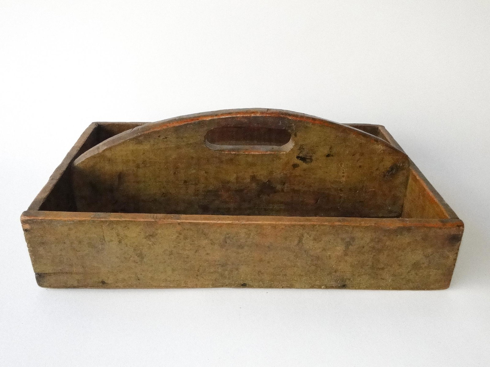 BIRDSEYE MAPLE UTENSIL CARRIER: BIRDSEYE MAPLE UTENSIL CARRIER, 14" WIDE X 9 1/2" DEEP X 4 1/2" TALL