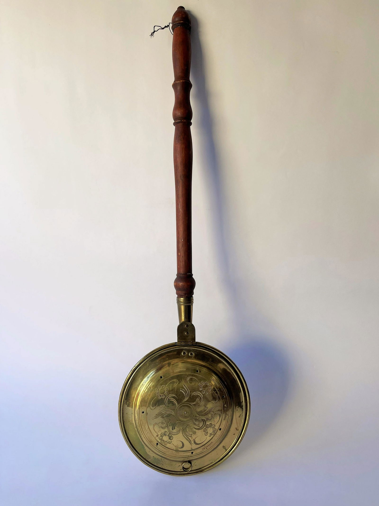 19TH C BRASS BEDWARMER (1 of 2)