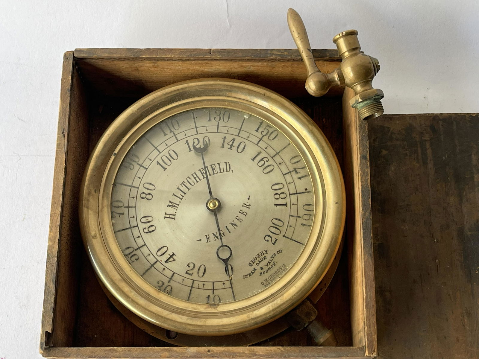 LARGE STEAM GAUGE G H CROSBY CO. BOSTON & NEW YORK (1 of 4)