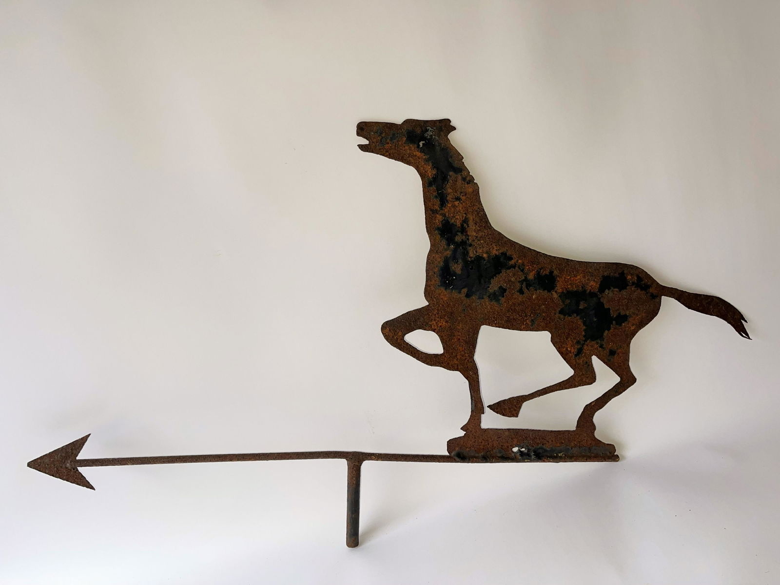 ANTIQUE SHEET IRON HORSE WEATHERVANE (1 of 3)