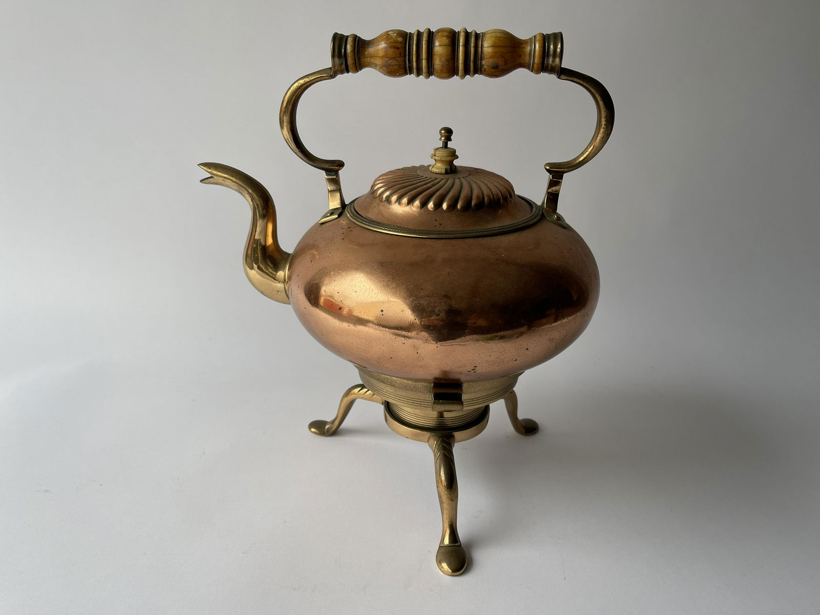 TWO PIECE SCOTTISH COPPER POT (1 of 3)