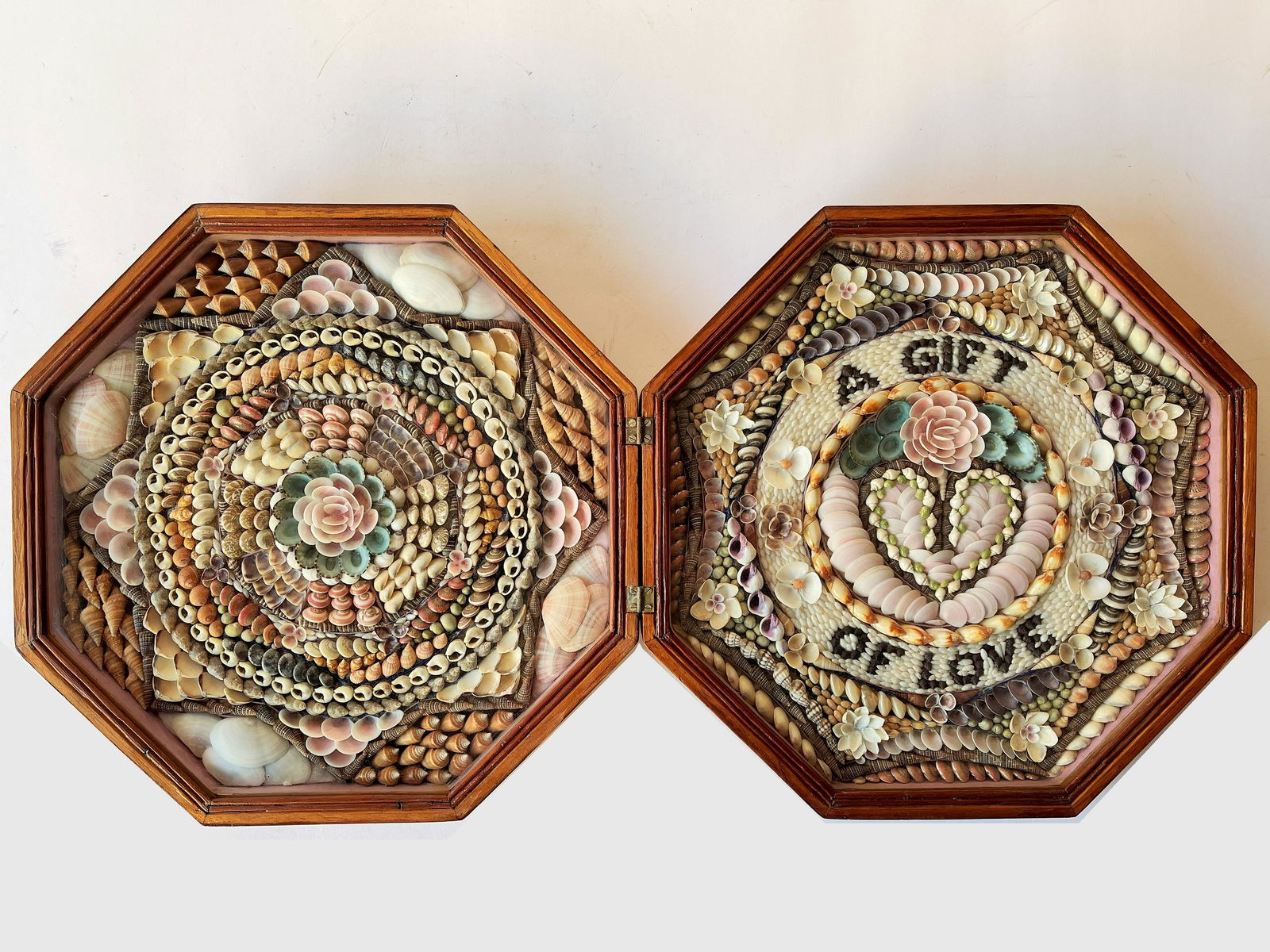 LARGE DOUBLE SAILORS VALENTINE  'A GIFT OF LOVE" (1 of 7)