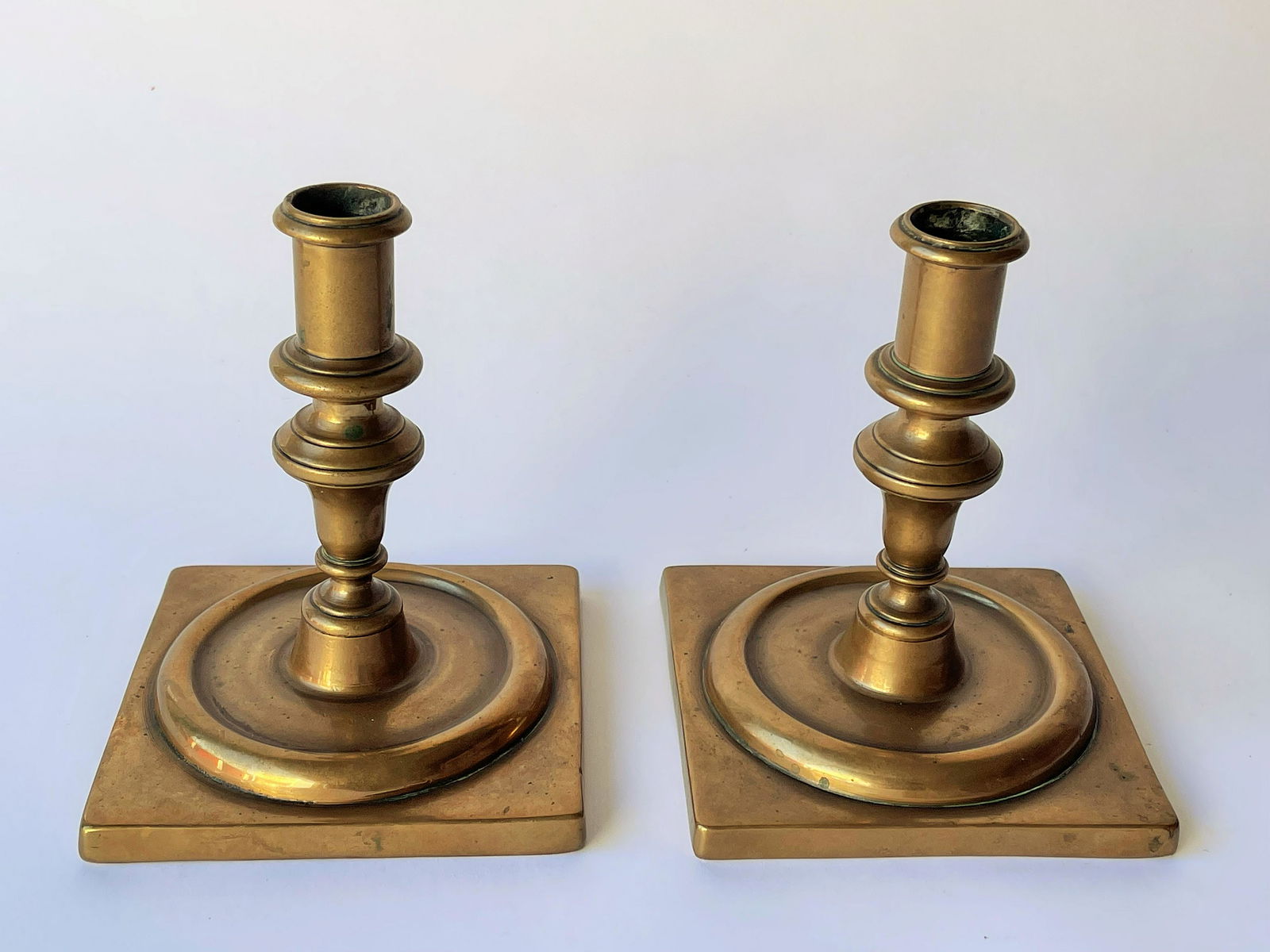 PAIR 17TH C BRASS ENGLISH OR DUTCH CANDLESTICKS (1 of 4)