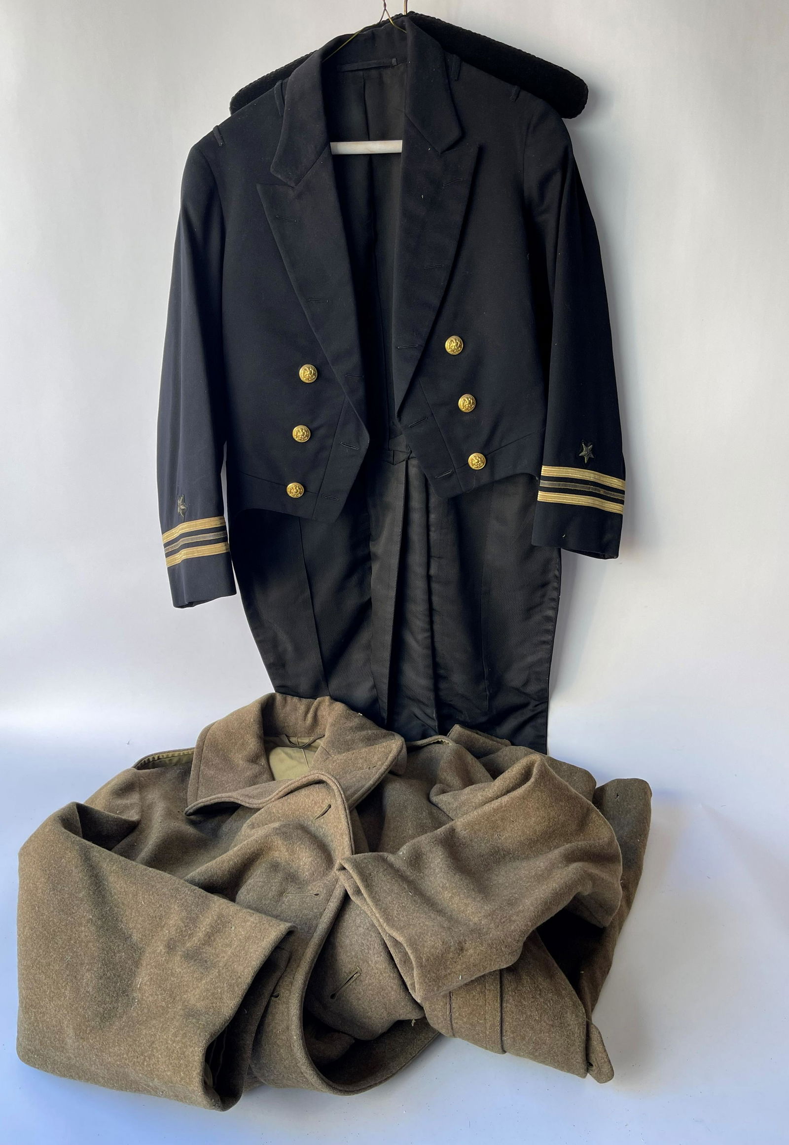 MILITARY WOOL COAT, NAVAL JACKET (1 of 2)