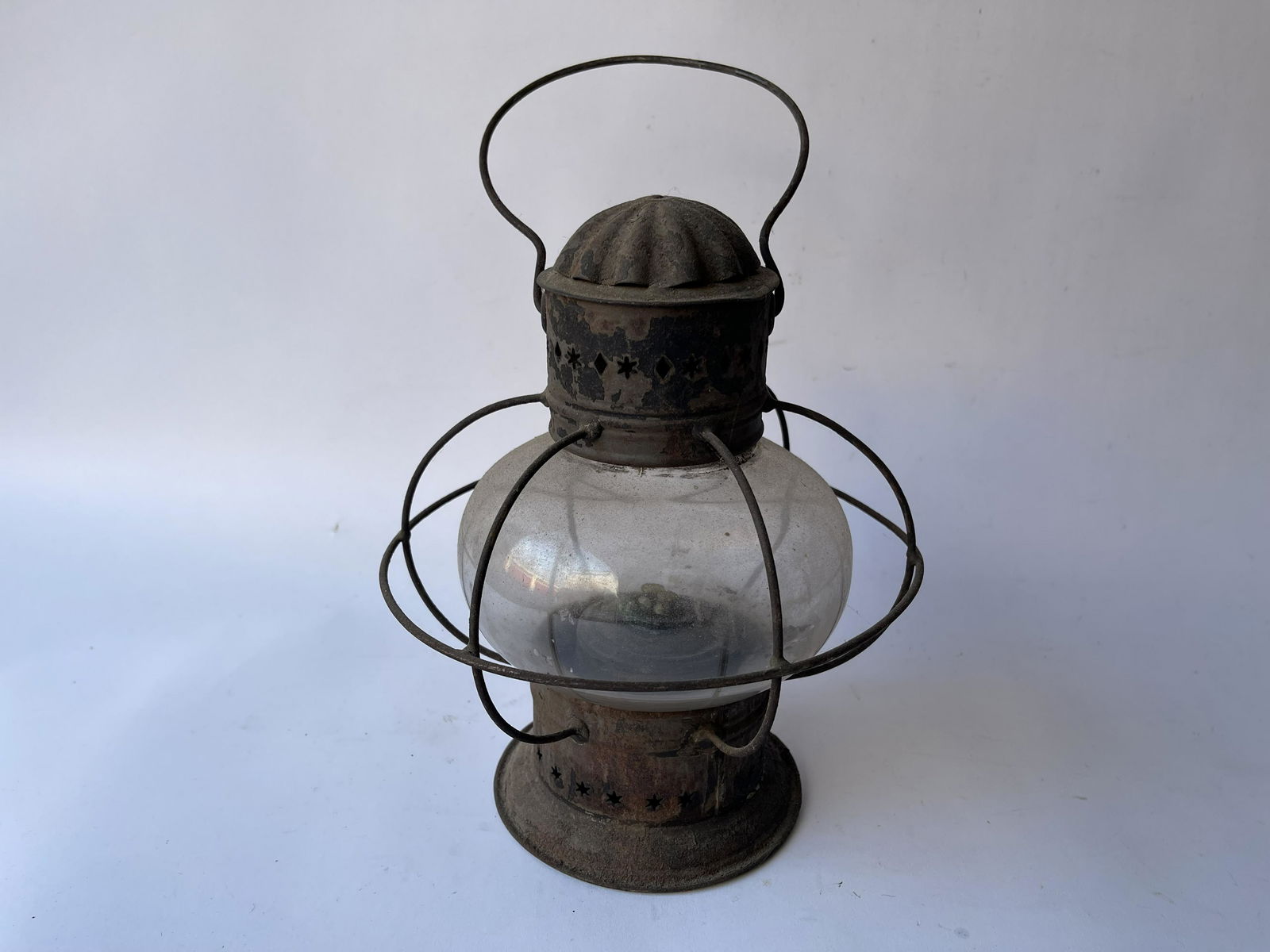 19TH C PIERCED TIN ONION LANTERN 9" TALL (1 of 2)