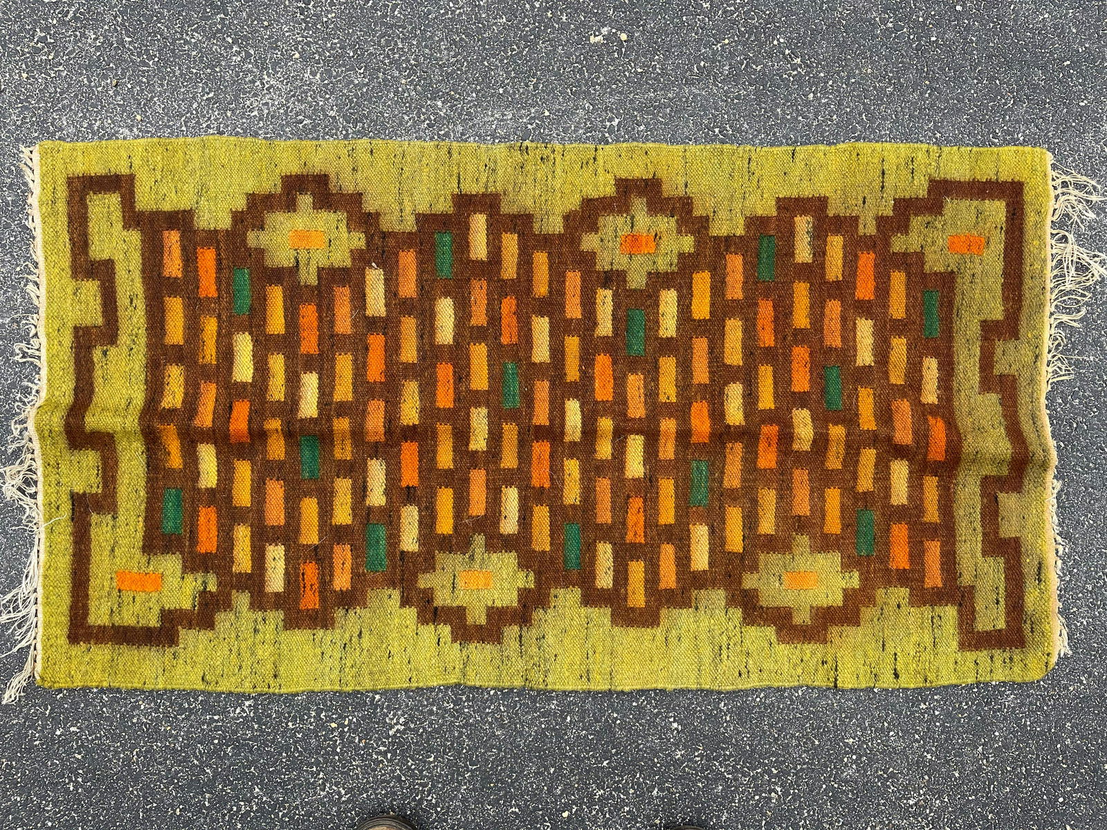 SMALL KILIM RUG 25 X 42 (1 of 3)