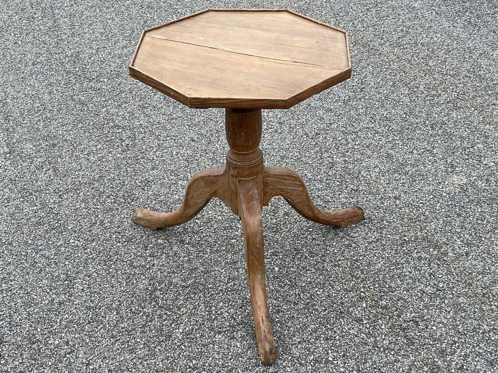 18TH C KETTLE STAND CABRIOLE LEGS (1 of 3)