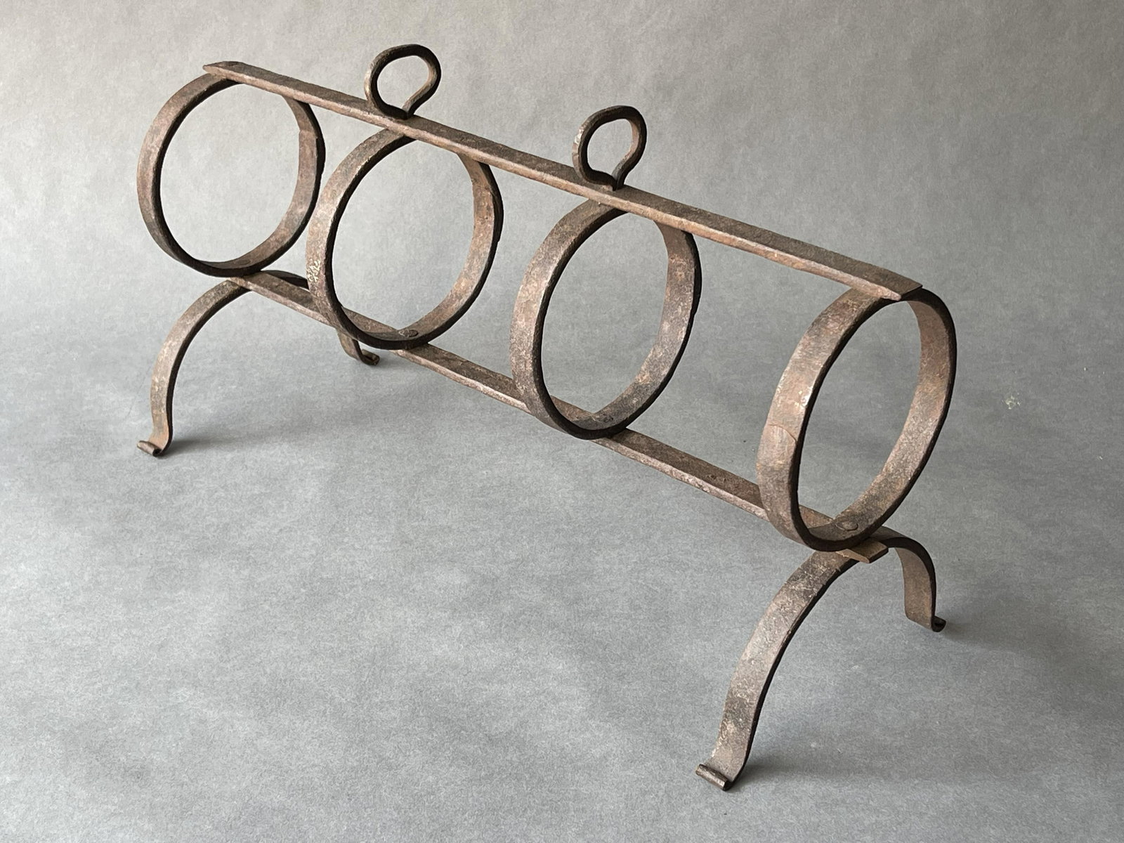EARLY FORGED IRON PIPE KILN W/ RING HANDLE AND SCROLLED FEET (1 of 3)