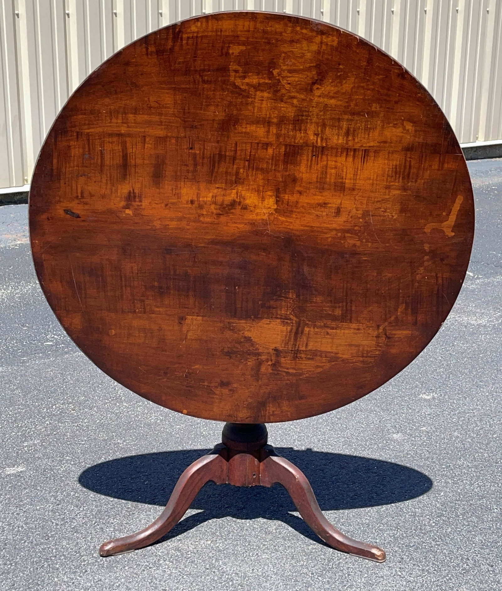 18TH C TIGER MAPLE QUEEN ANNE TILT TOP TABLE BIRDCAGE TILT TOP BREAKFAST TABLE (1 of 4)