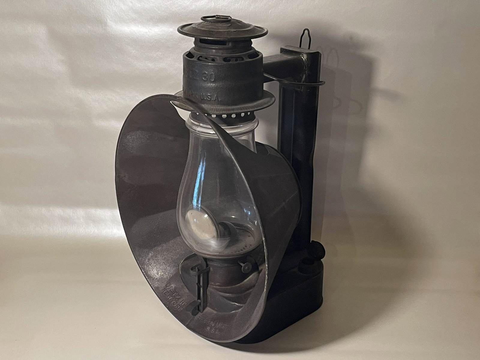 Deitz Lantern: Deitz Lantern 16"