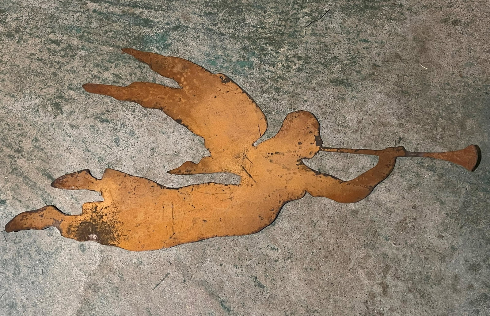 Repro Tin Angel: Repro Tin Angel 38" x 18"