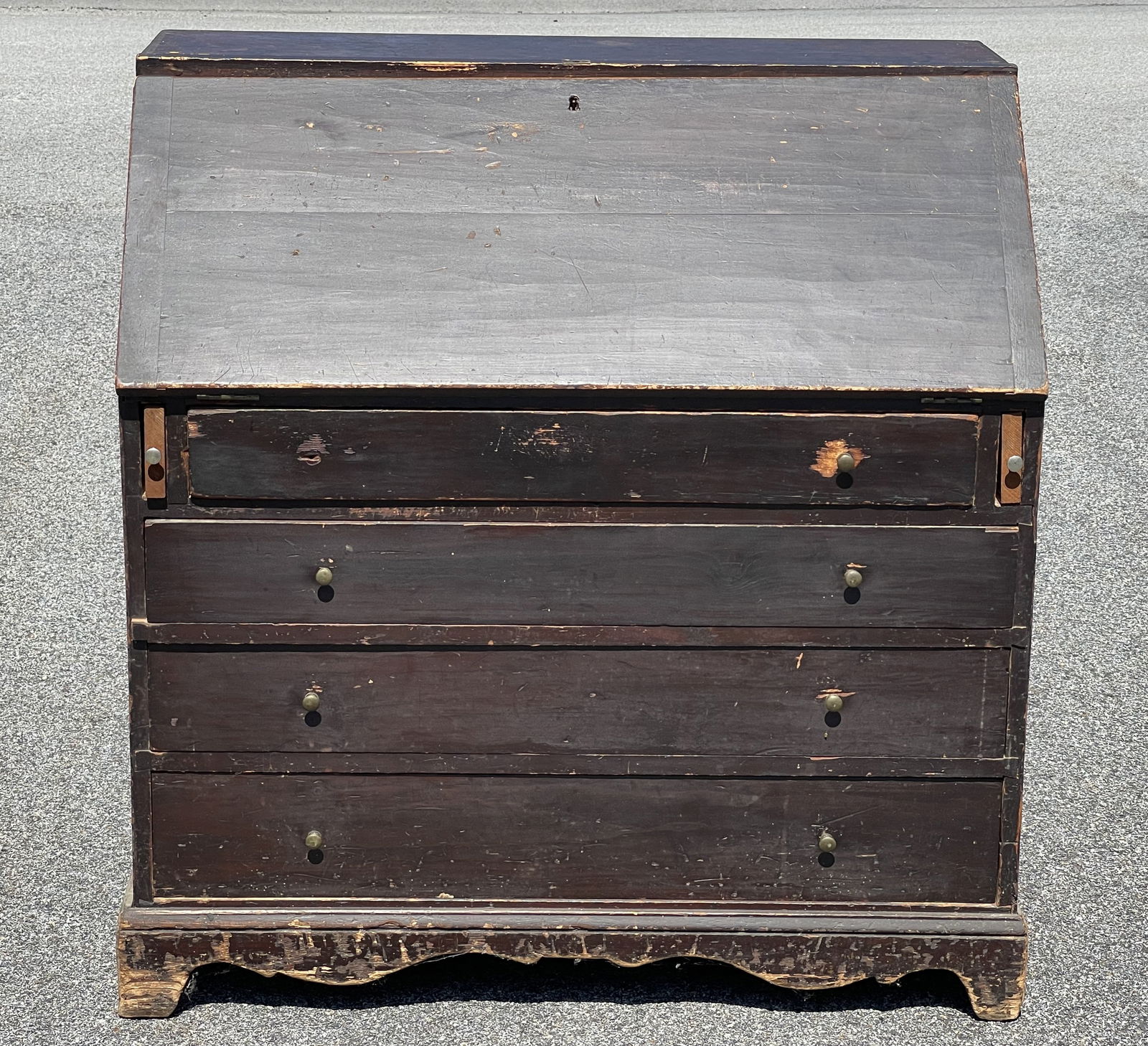 WILLIAM AND MARY SLANT FRONT DESK (1 of 8)