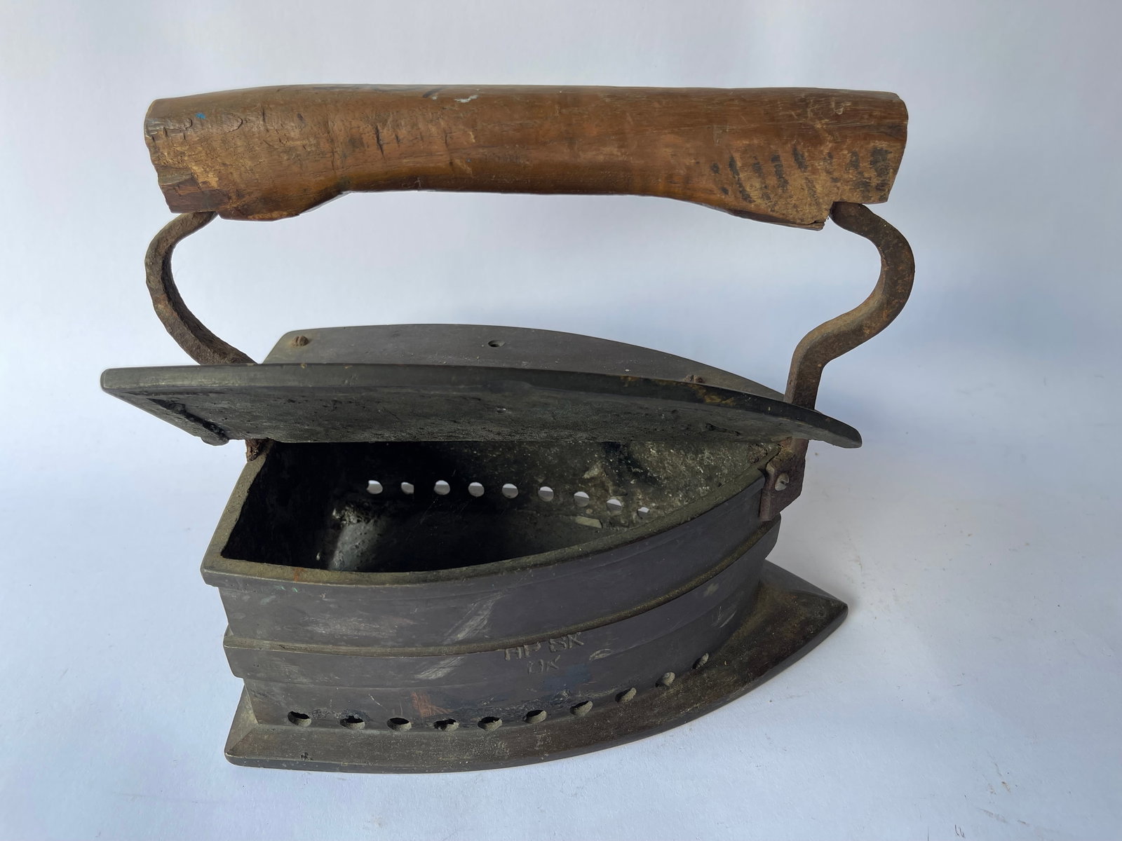 BRASS HAND IRON WITH WOODEN HANDLE (1 of 3)