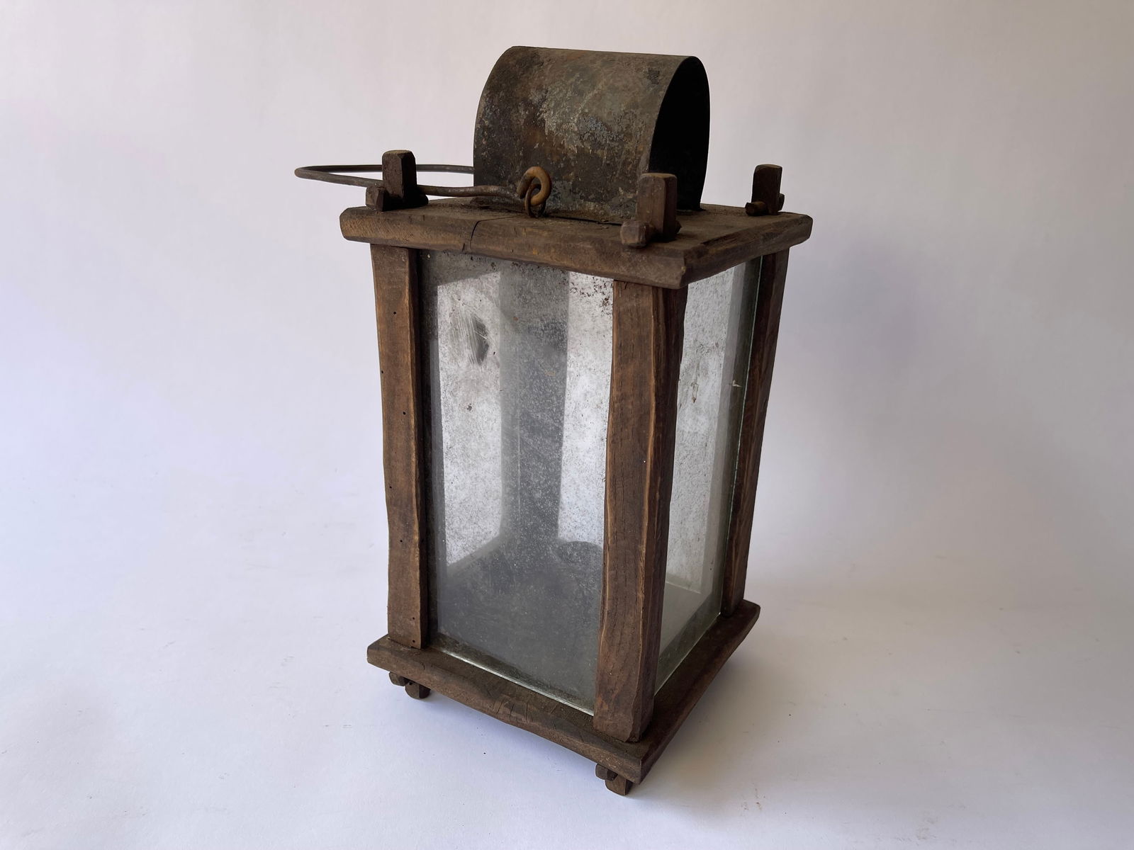 OLD WOODEN AND GLASS SLIGHTLY OVERSIZED BARN LANTERN (1 of 5)