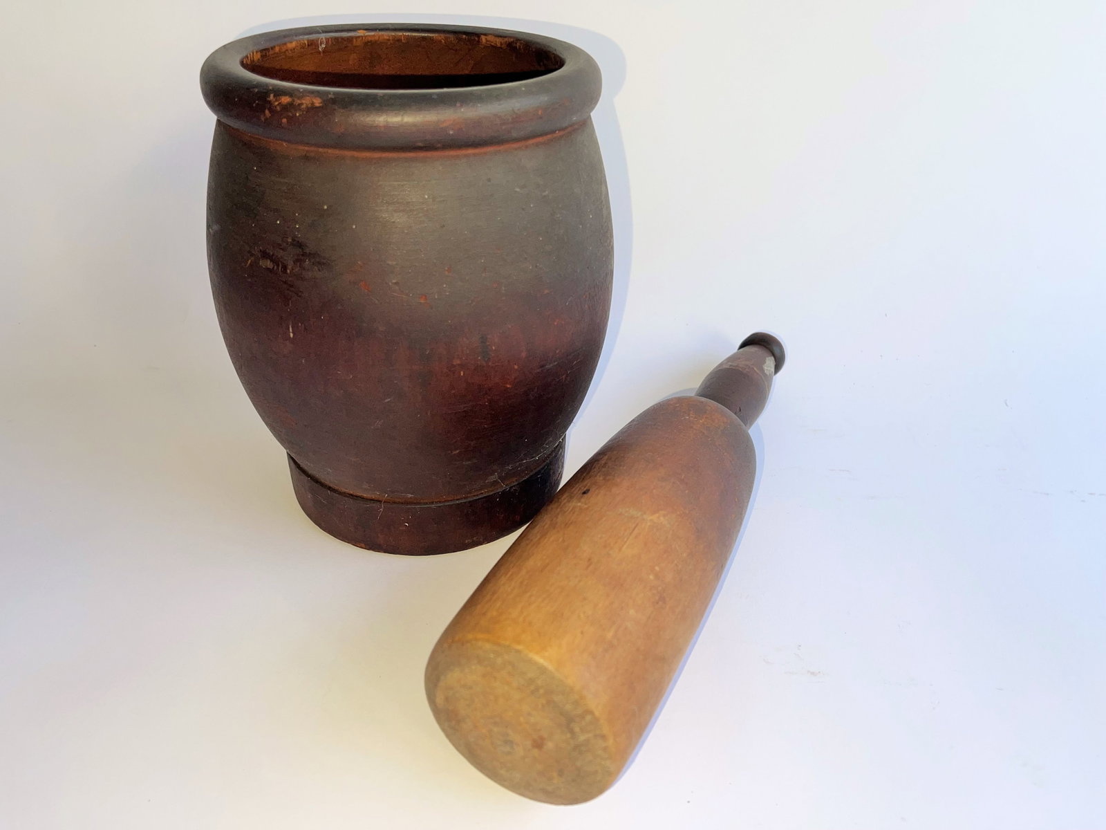MORTAR AND PESTLE: MORTAR AND PESTLE 8"